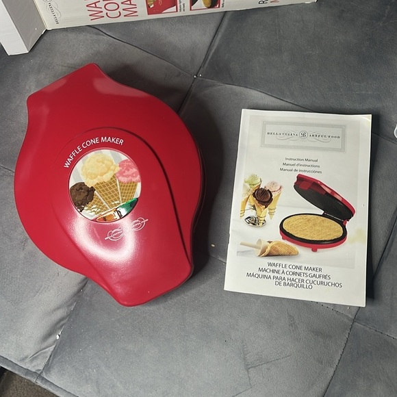 “Bella Cucina- Waffle Cone Maker” - Picture 5 of 6